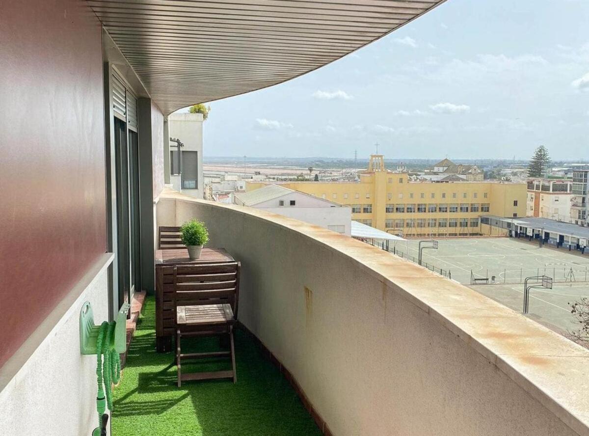 Apartamento moderno con vistas El Puerto de Santa María Esterno foto